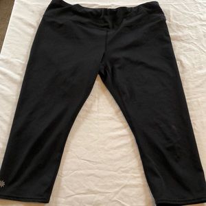 XL Athleta workout Capri